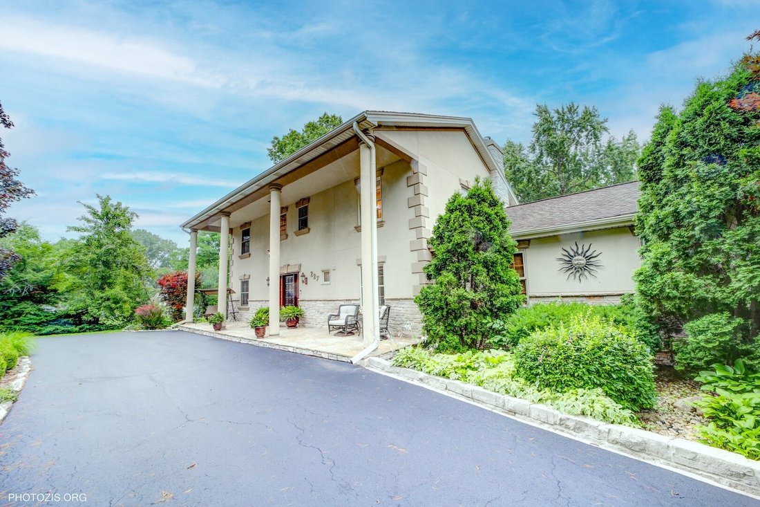 House in Barrington Hills, Illinois, United States 3 - 18166875