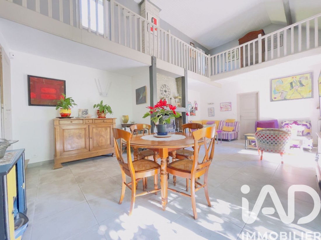 House in Chennevieres-sur-Marne, Ile-de-France, France 4 - 18169307