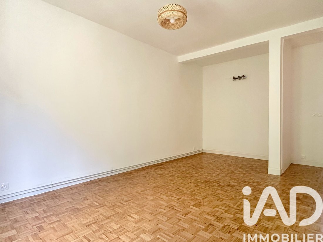 Apartment in La Chapelle-Marx Dormoy, Paris 18e Arrondissement, Paris 2 - 18161430