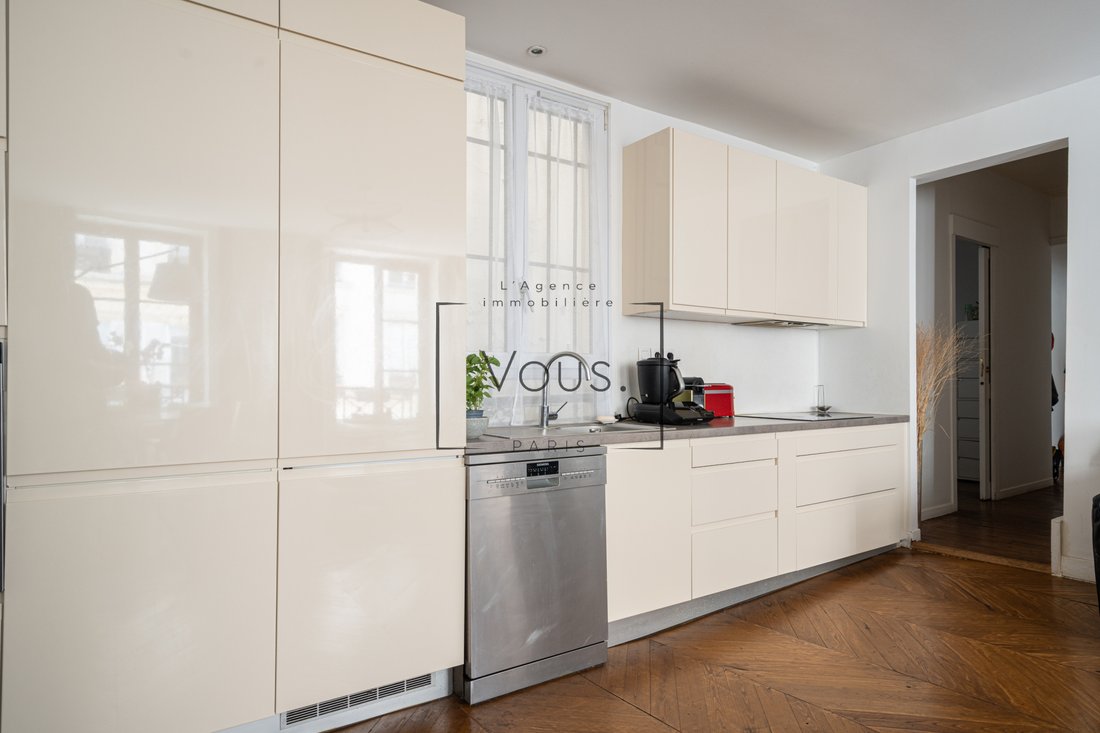 Apartment in Louis Blanc-Aqueduc, Paris 10e Arrondissement, Paris 4 - 18160523
