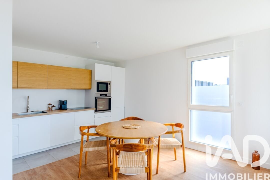 Apartment in Hauts d'Asnières-Argenteuil, Asnières-sur-Seine, France 2 - 18161289