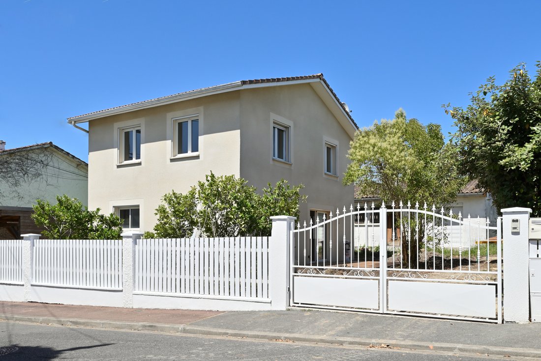 House in Jean Moulin, Le Bouscat, France 1 - 18163281