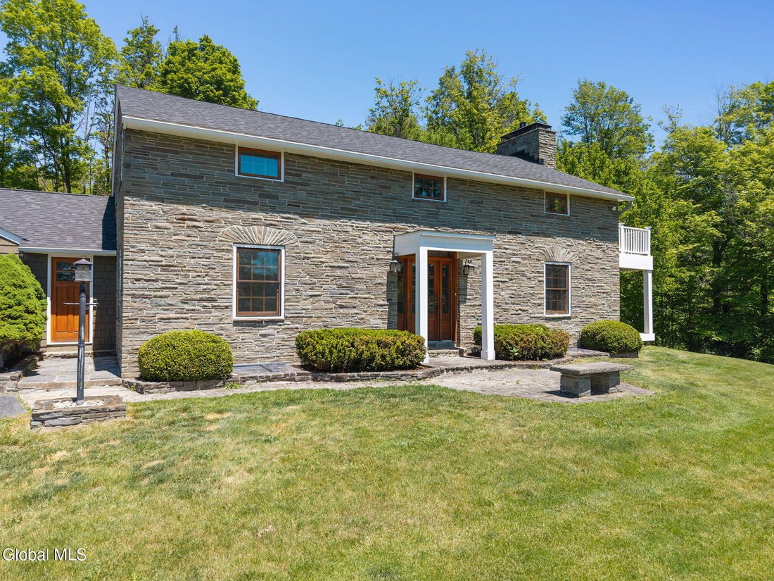 House in Cobleskill, New York, United States 4 - 18160003