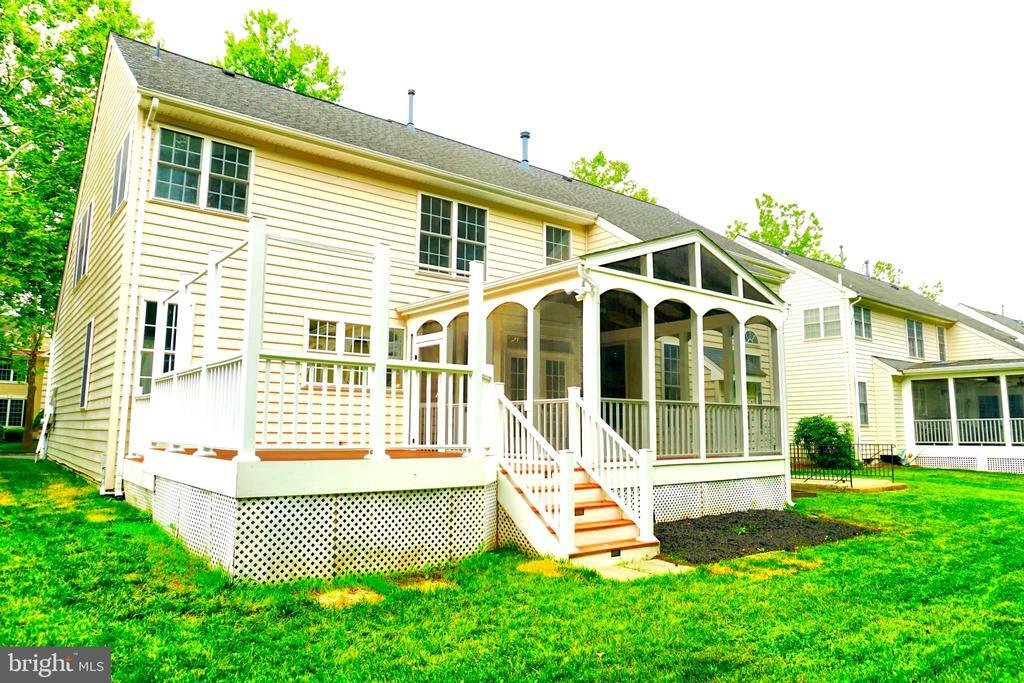 House in Chantilly, Virginia, United States 3 - 18162974