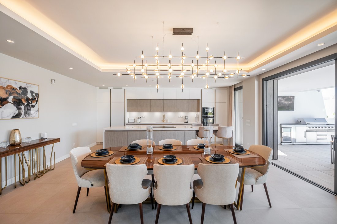 Villa in Estepona, Andalusia, Spain 4 - 18154488