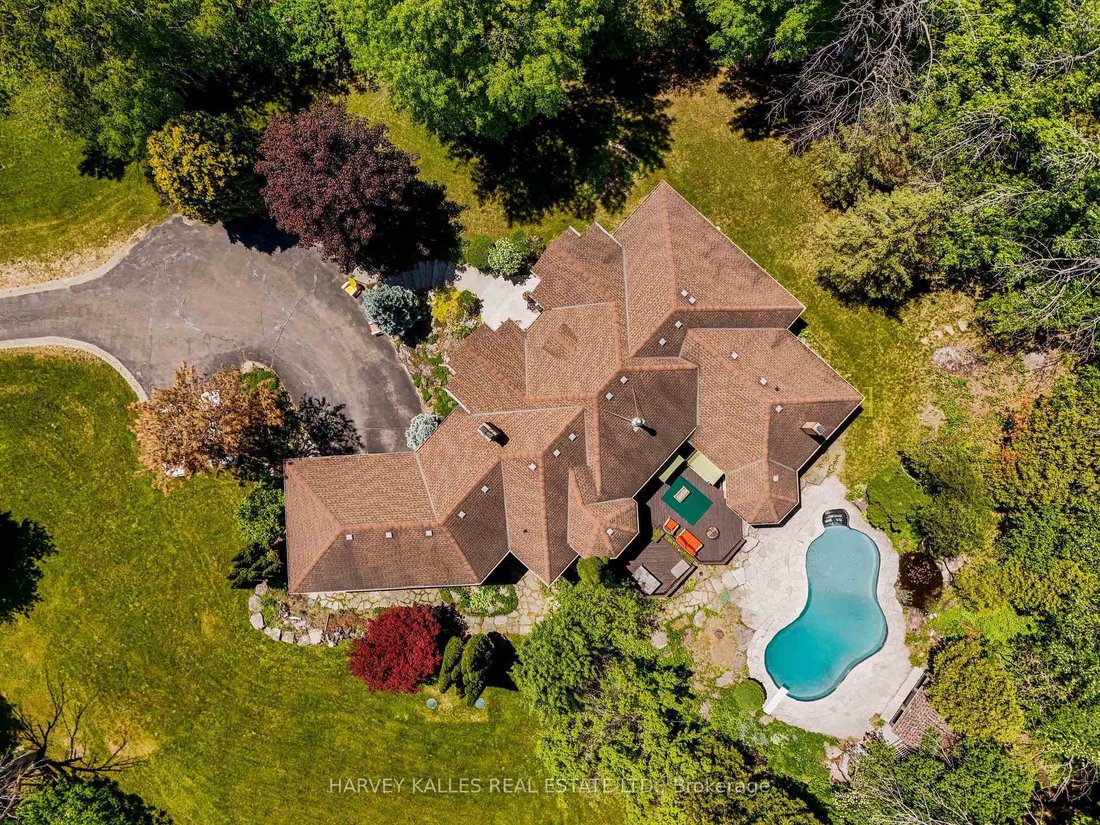House in Alton, Ontario, Canada 5 - 18161566