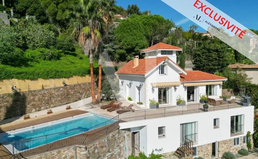 Villa in La Maure-Super Cannes, Vallauris, France 1