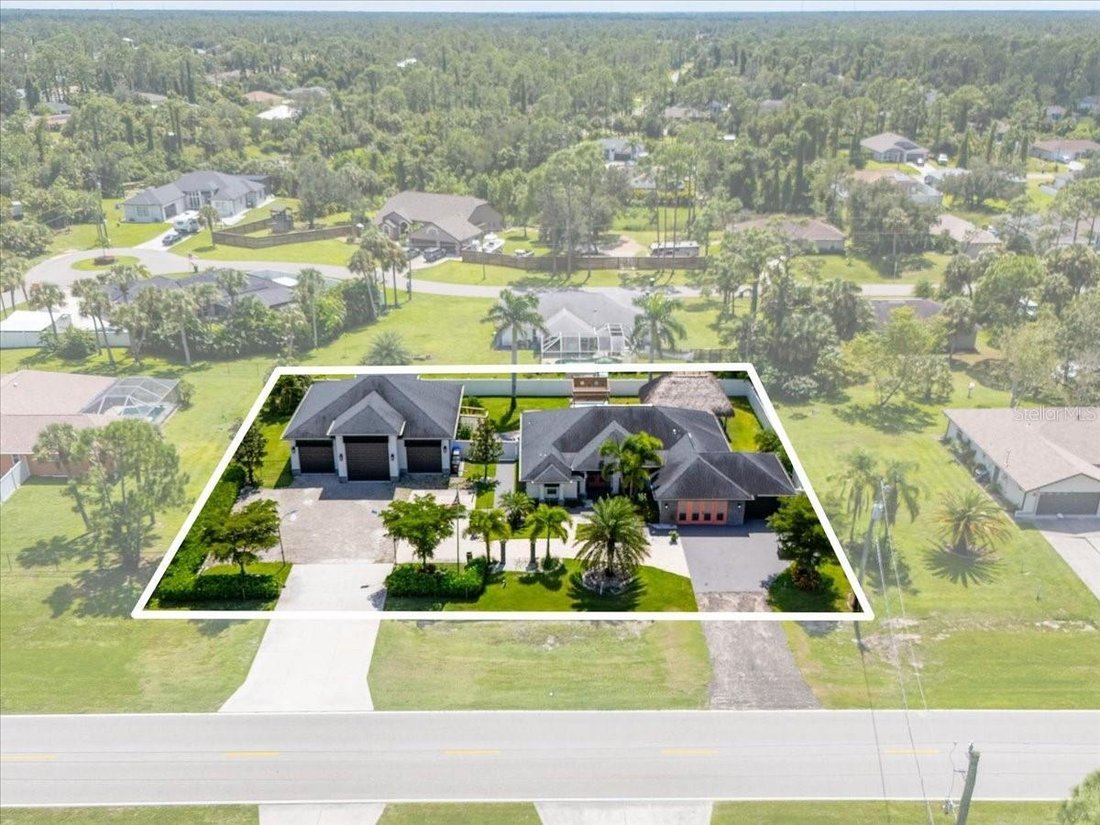 House in North Port, Florida, United States 1 - 18158569