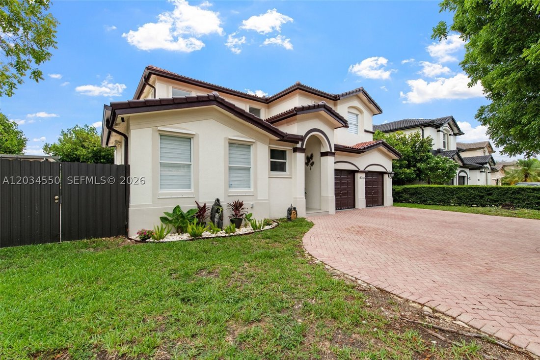 House in Miami, Florida, United States 5 - 18155530