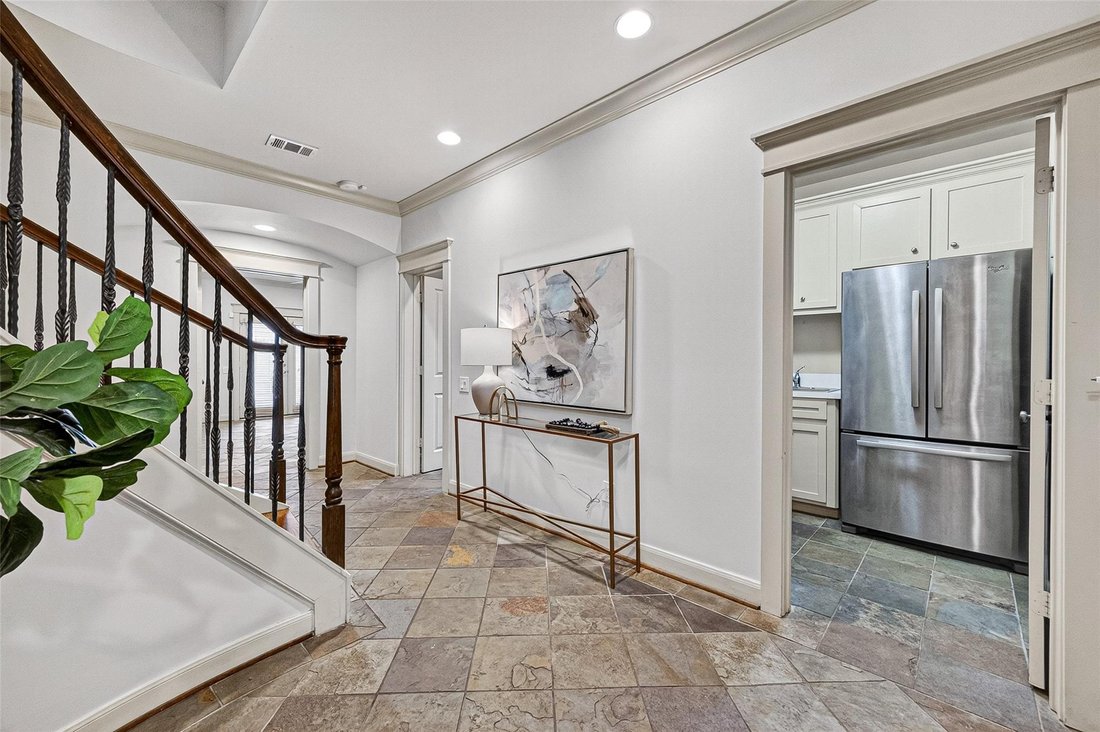 Townhouse in Houston, Texas, United States 3 - 18159807