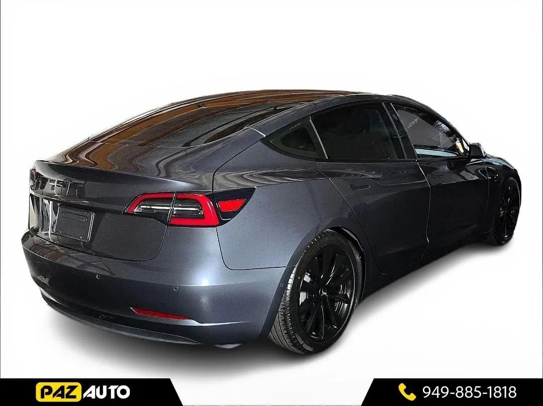 Sedan in Laguna Hills, CA, United States 5 - 18087612