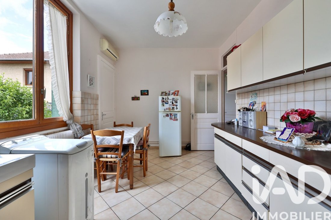 House in Les Poulettes, Villeurbanne, France 3 - 18161215