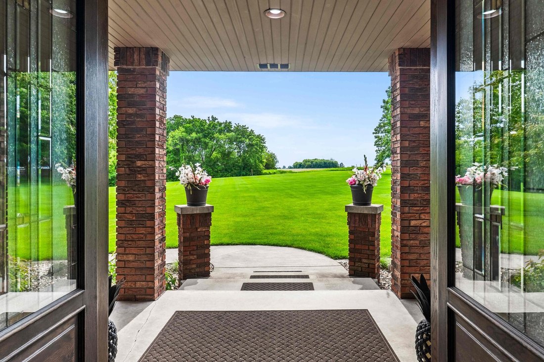 House in Downs, Illinois, United States 5 - 18159467
