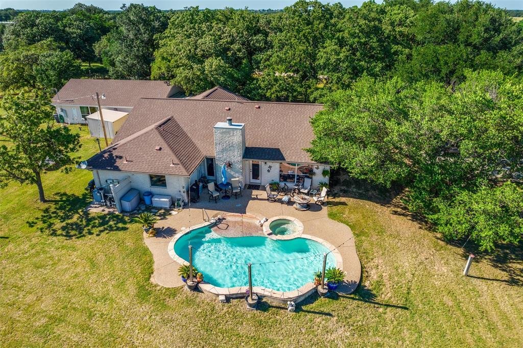 House in Springtown, Texas, United States 4 - 18167342