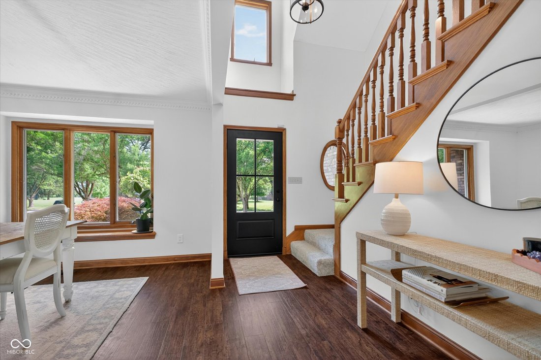 House in Greenwood, Indiana, United States 4 - 18156576
