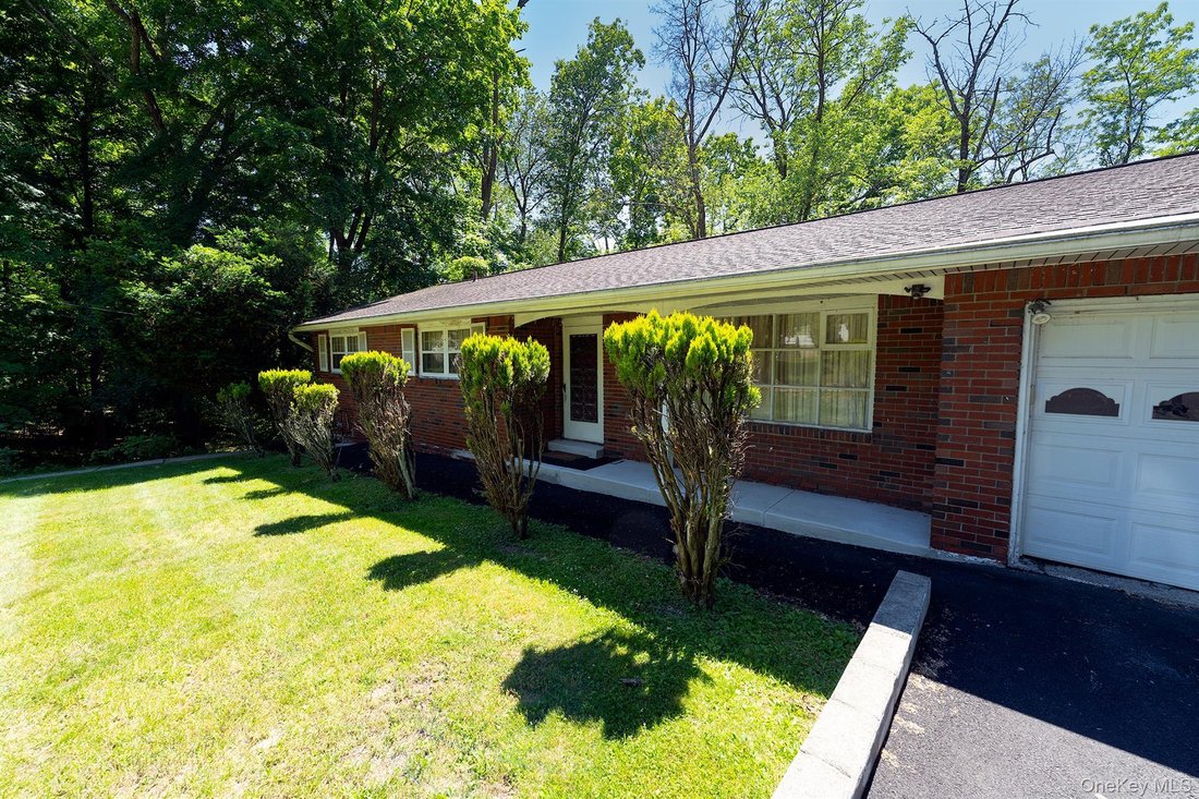 House in Spring Valley, New York, United States 3 - 18157569