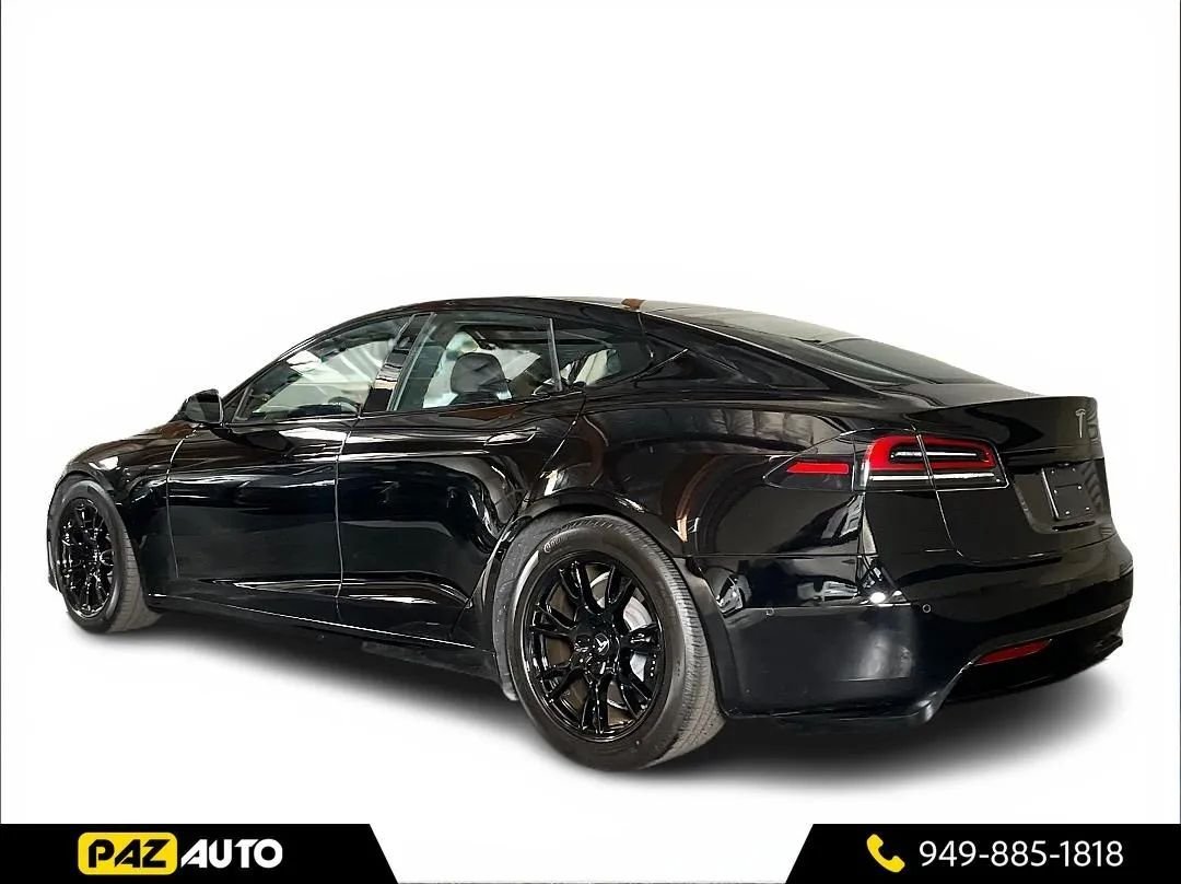 Sedan in Laguna Hills, CA, United States 3 - 17980546