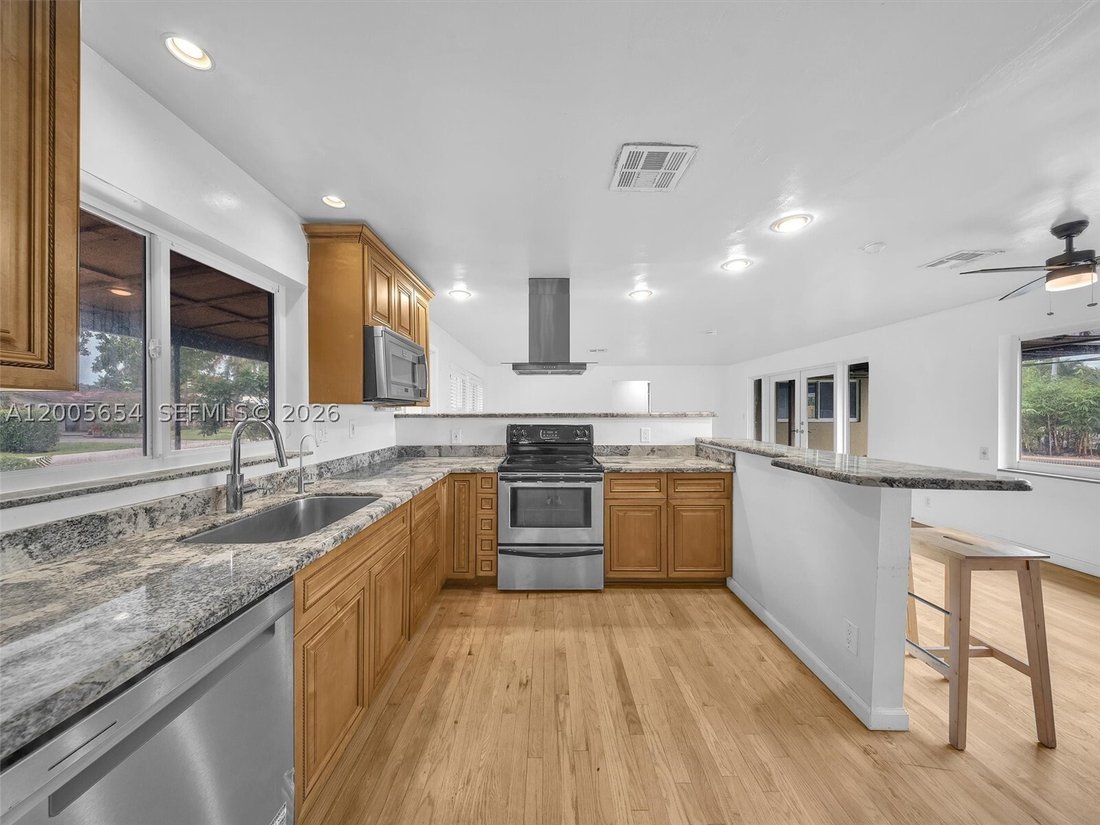 House in Oakland Park, Florida, United States 1 - 17770023