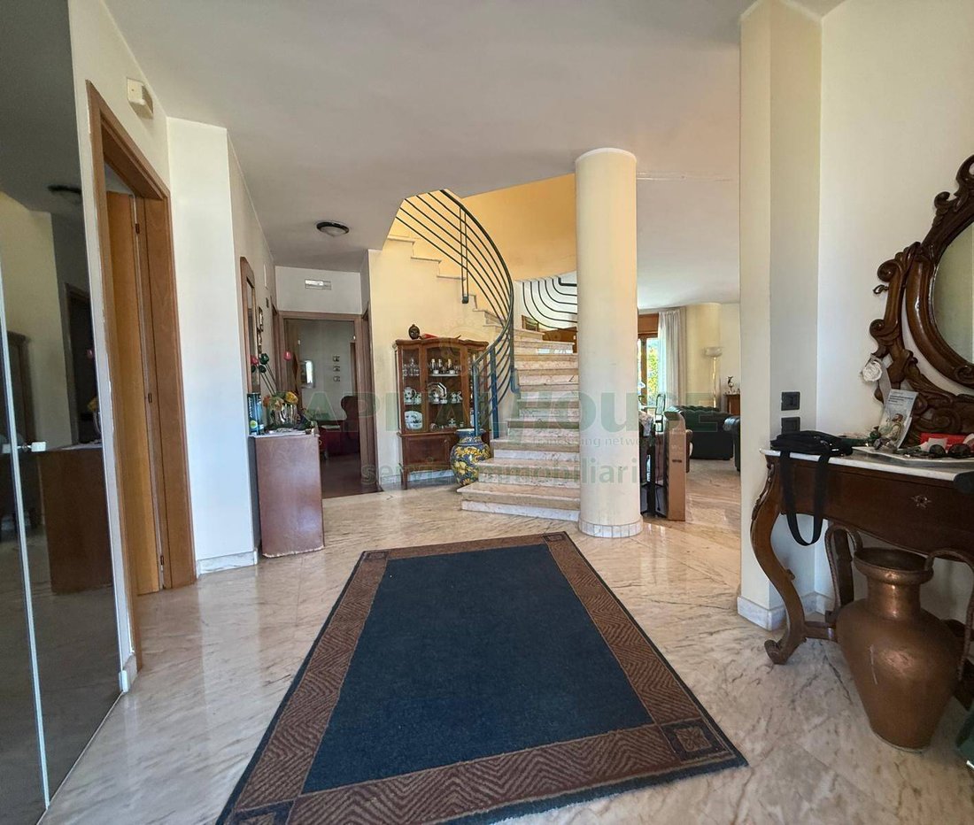 Villa in Baronissi, Campania, Italy 2 - 18168040