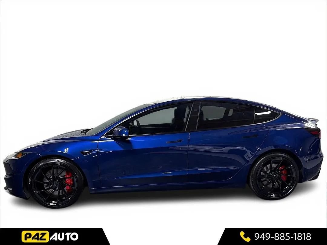 Sedan in Laguna Hills, CA, United States 2 - 17658233