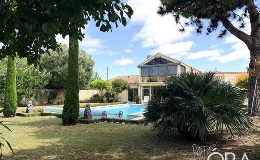 House in Port Neuf, La Rochelle, France 1
