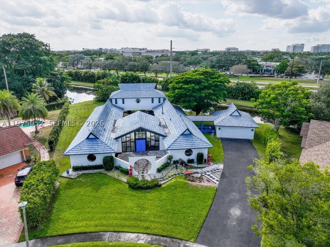 House in Plantation, Florida, United States 3 - 17453992