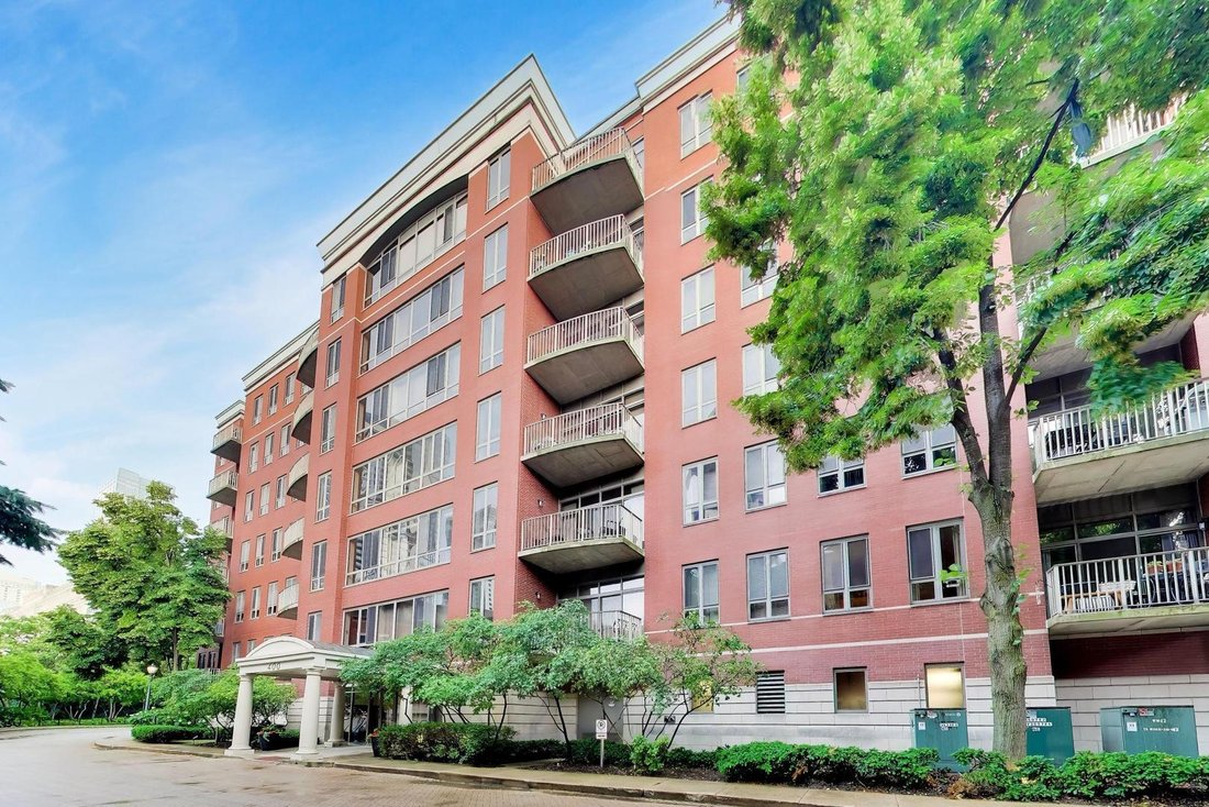 Condo in Chicago, Illinois, United States 4 - 18159450