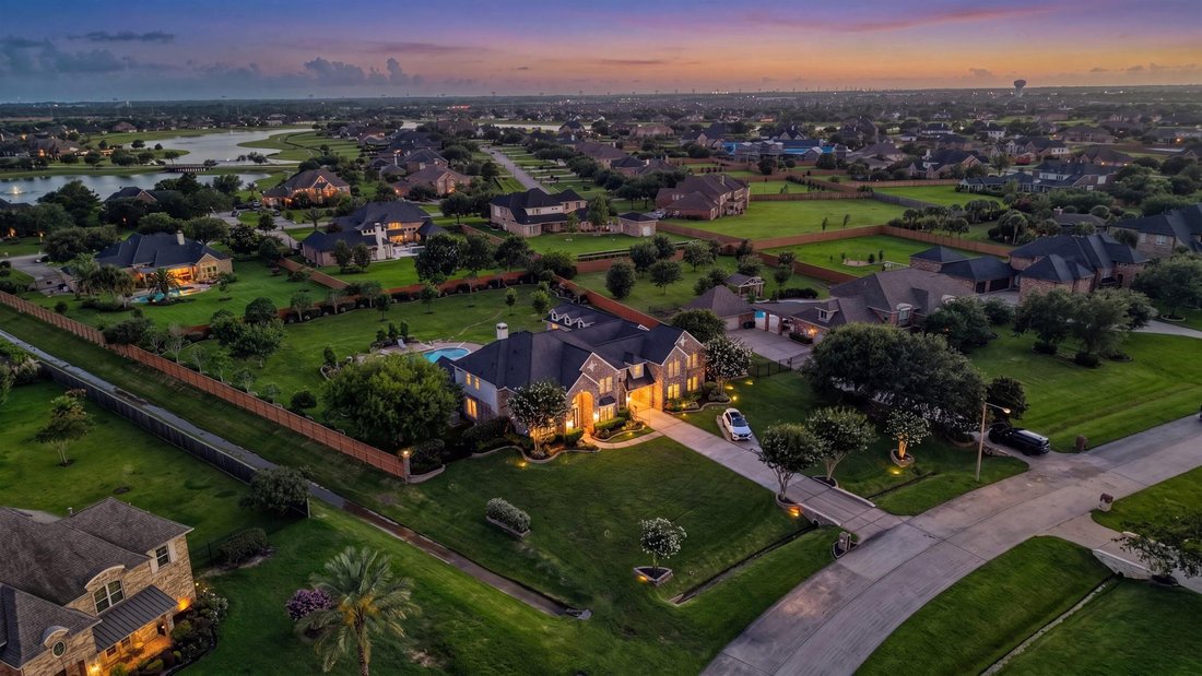 House in League City, Texas, United States 3 - 18167433