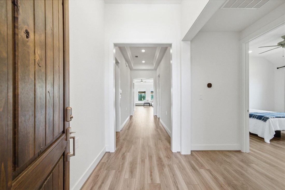 House in Houston, Texas, United States 3 - 18165176