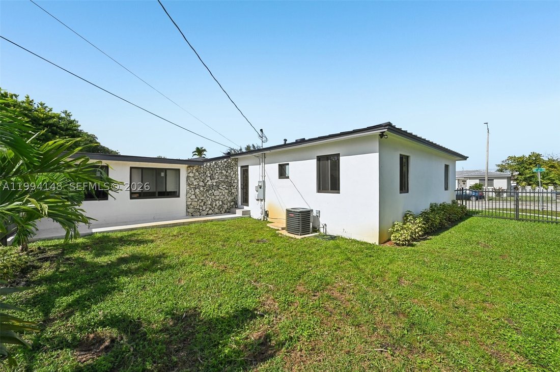 House in Coral Gables, Florida, United States 5 - 17551659