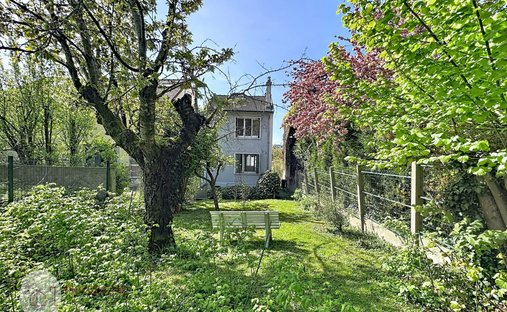 House in Henri Wallon, Bagneux, France 1