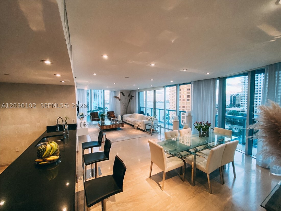 Condo in Miami, Florida, United States 3 - 18160150
