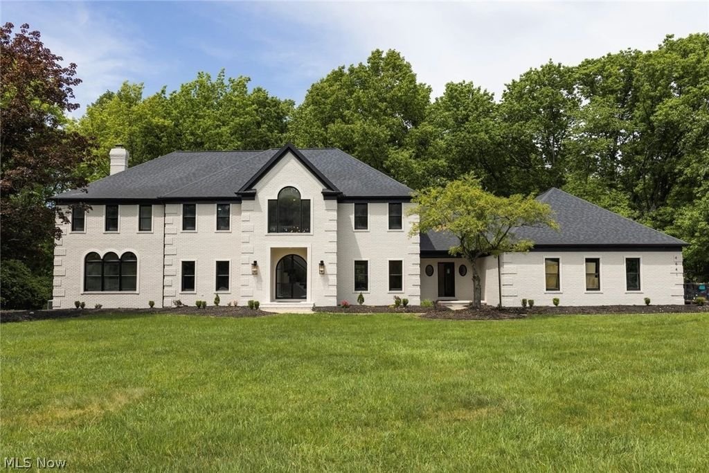 House in Akron, Ohio, United States 1 - 18171704
