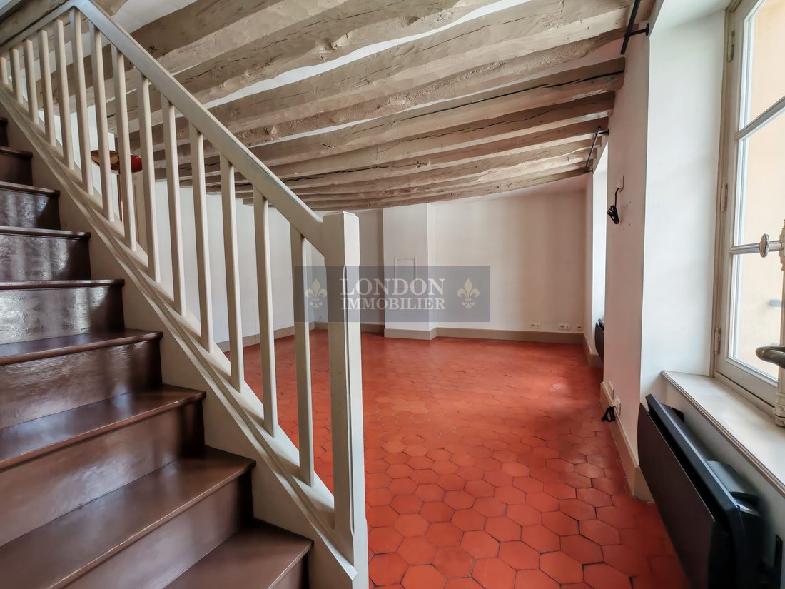 Penthouse in Domaine National du Château, Versailles, France 4 - 18013988