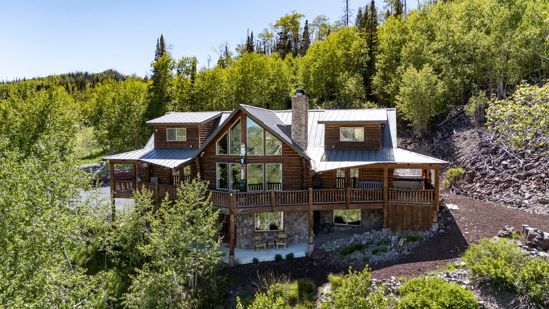 House in Brian Head, Utah, United States 1 - 18162315