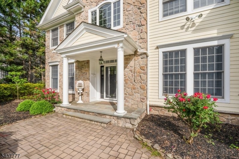 House in Florham Park, New Jersey, United States 3 - 18161616