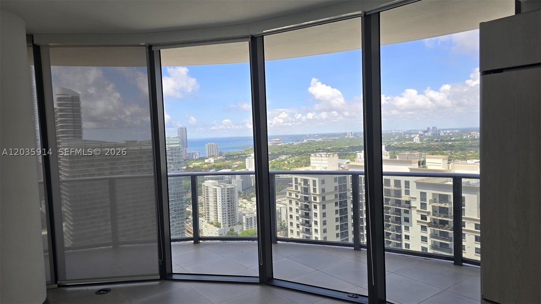 Condo in Miami, Florida, United States 2 - 18155532
