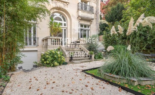 Apartment in Bois de Boulogne, Paris 16e Arrondissement, Paris 1