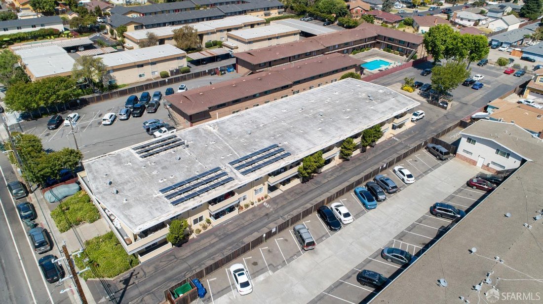 San Leandro, California, United States 2 - 18158769