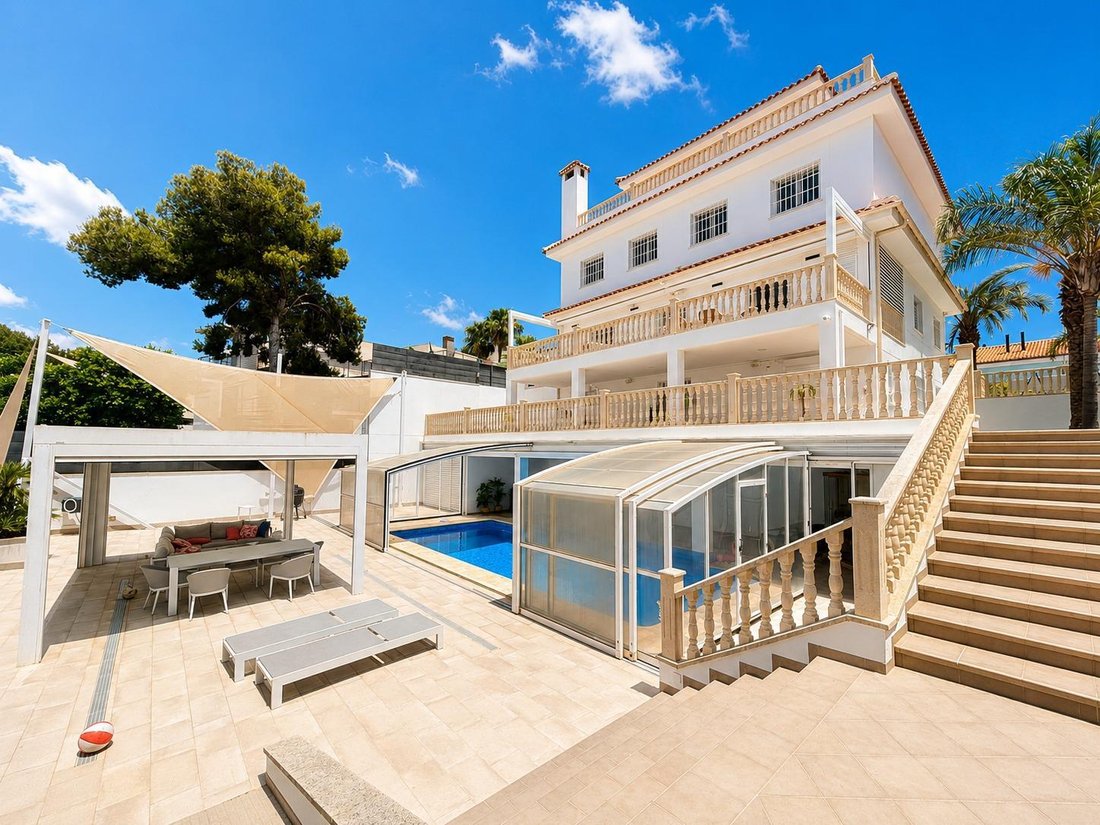 Villa in Dehesa de Campoamor, Orihuela, Valencian Community 1 - 18167698