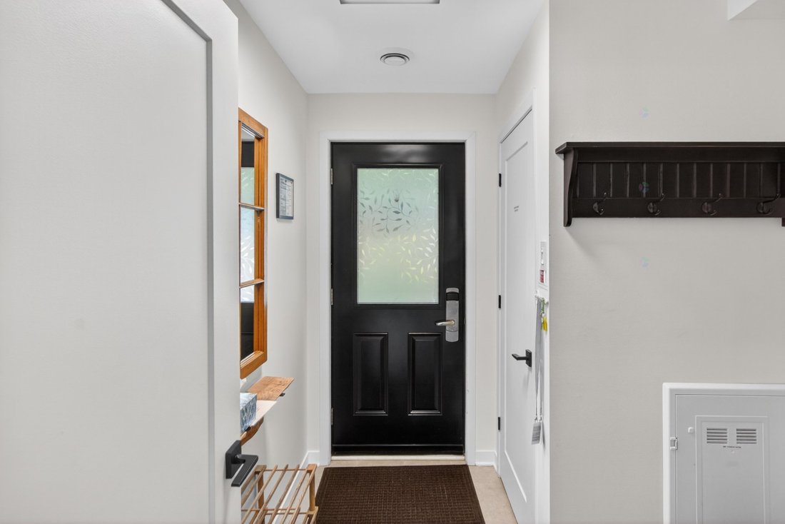 Condo in Mont-Tremblant, Quebec, Canada 2 - 18167577