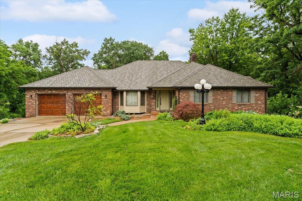 House in Edwardsville, Illinois, United States 1 - 18154362