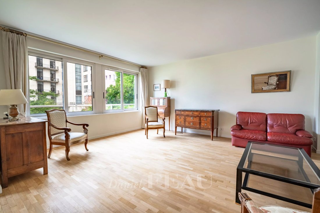 Apartment in Auteuil Nord, Paris 16e Arrondissement, Paris 3 - 18156250