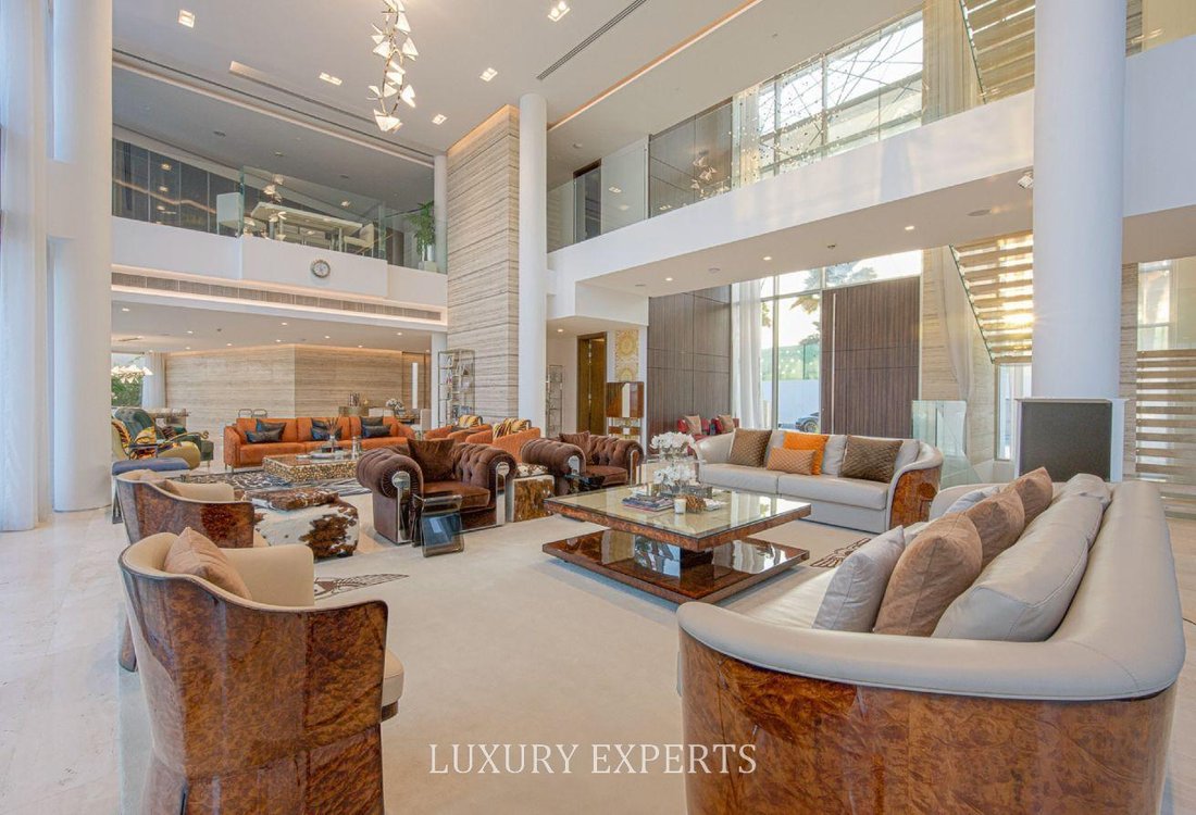 Villa in Palm Jumeirah, Dubai, United Arab Emirates 2 - 18155664