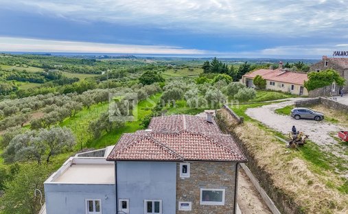 Casa a Momiano, Regione istriana, Croazia 1
