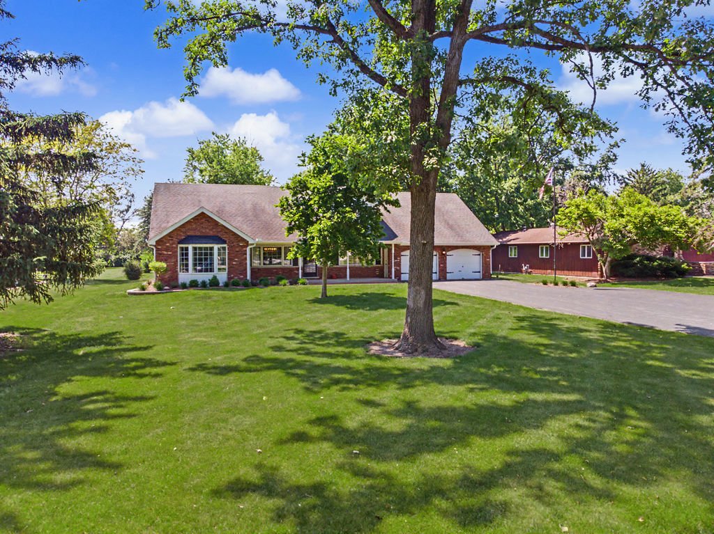 House in Crete, Illinois, United States 2 - 18162950