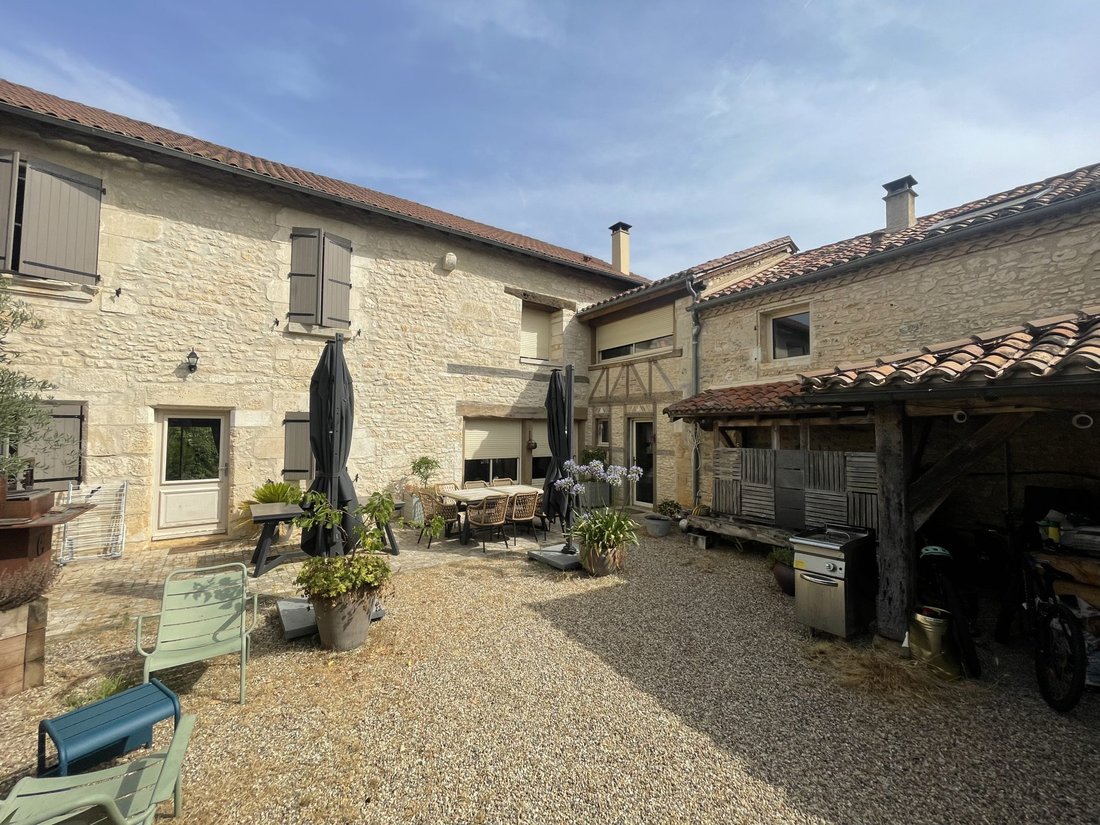 House in Savignac-les-Eglises, Nouvelle-Aquitaine, France 1 - 18161977