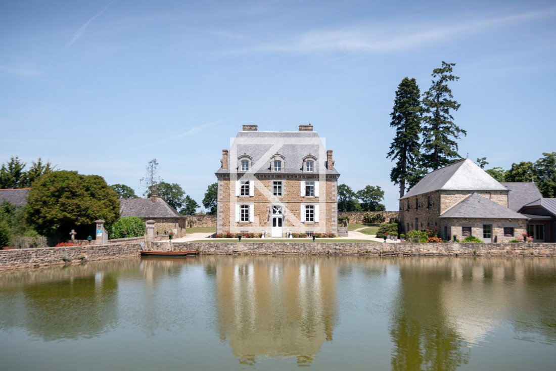 Chateau in Mezieres-sur-Couesnon, Brittany, France 3 - 18161910