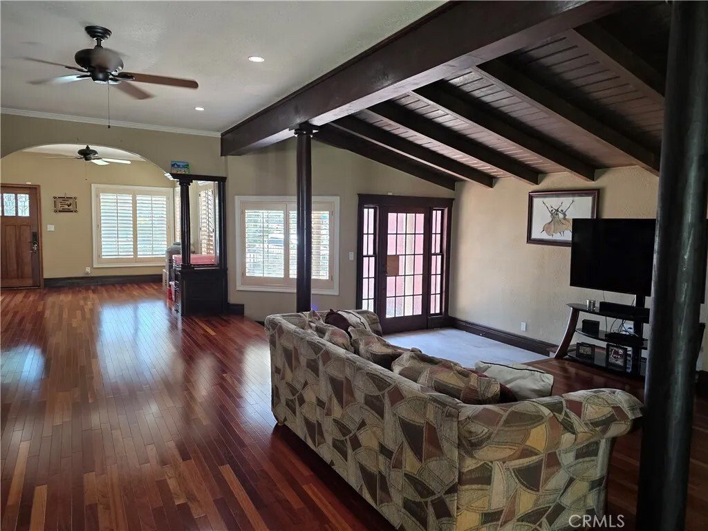 House in Signal Hill, California, United States 4 - 18154361