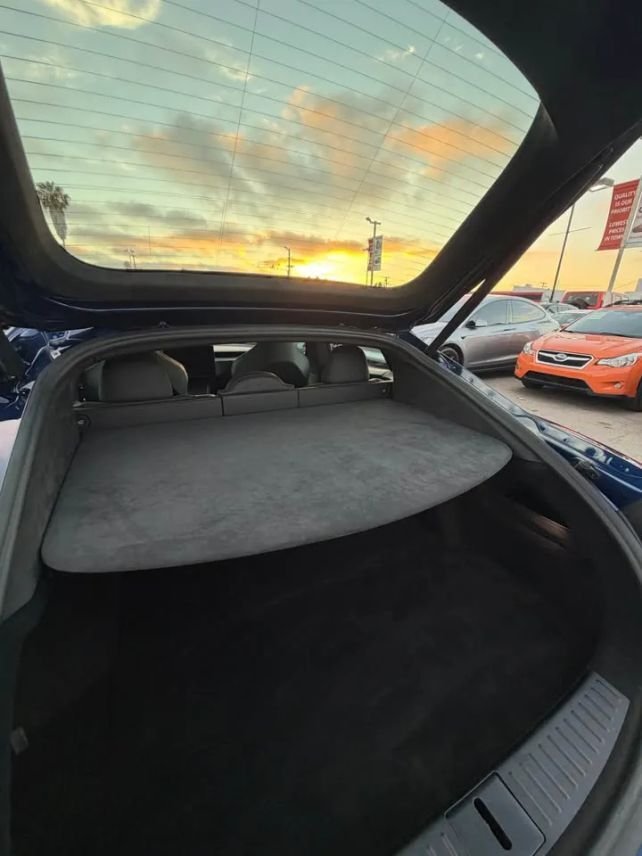 Sedan in Costa Mesa, CA, United States 5 - 18161074